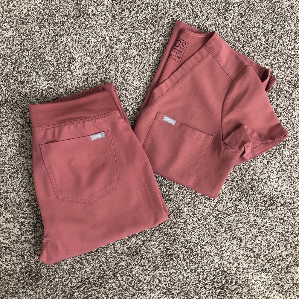 Figs Mauve Scrub Set